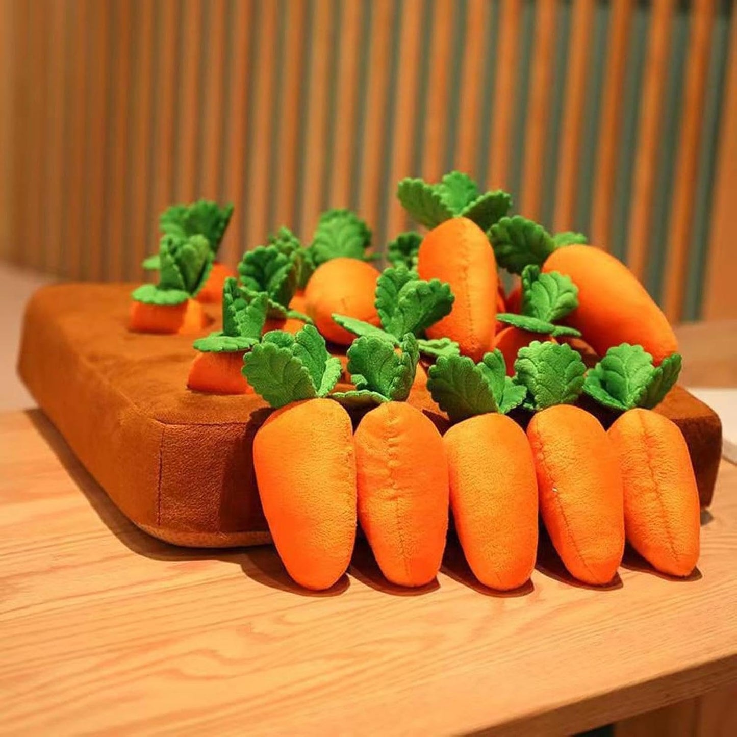 Jouet interactif en peluche pour chien Carrot Farm
